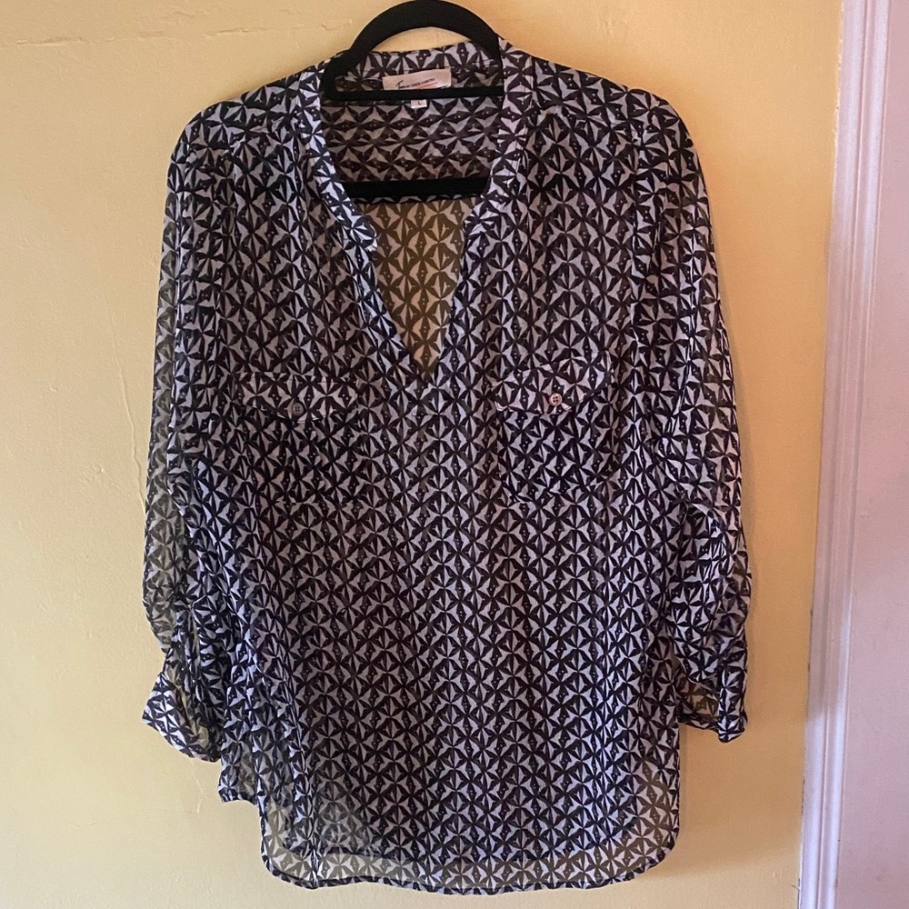 Vince Camuto Black and White Geometric Blouse
